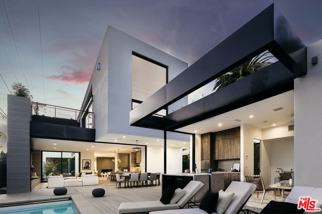 Hubbard - Culver City Platform