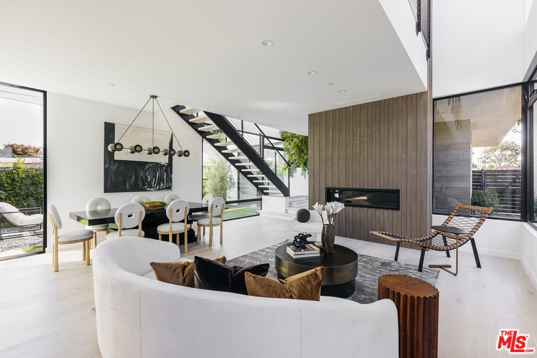 Hubbard Street - Culver City Modern - Image 5