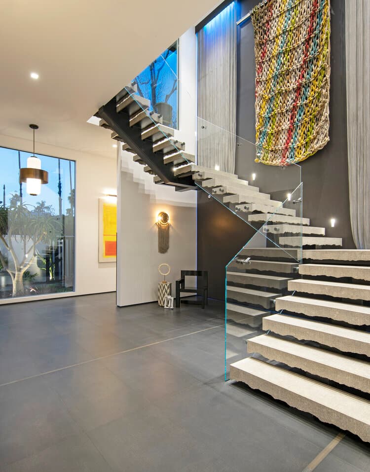 Beverly Hills Flats Contemporary - Image 22