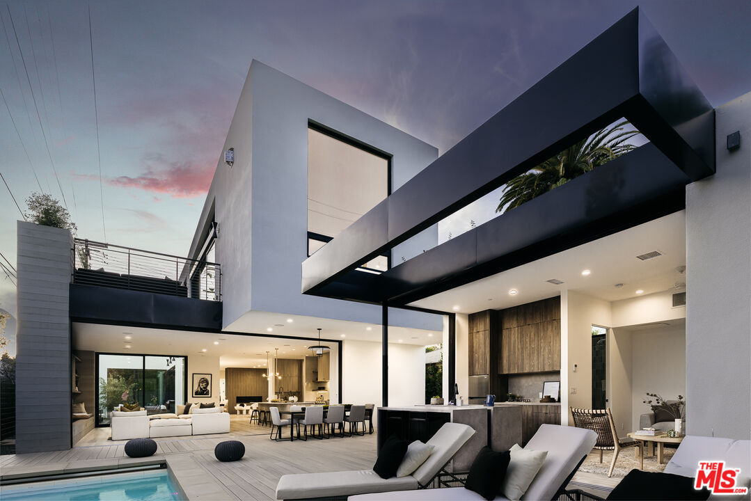 Hubbard - Culver City Platform